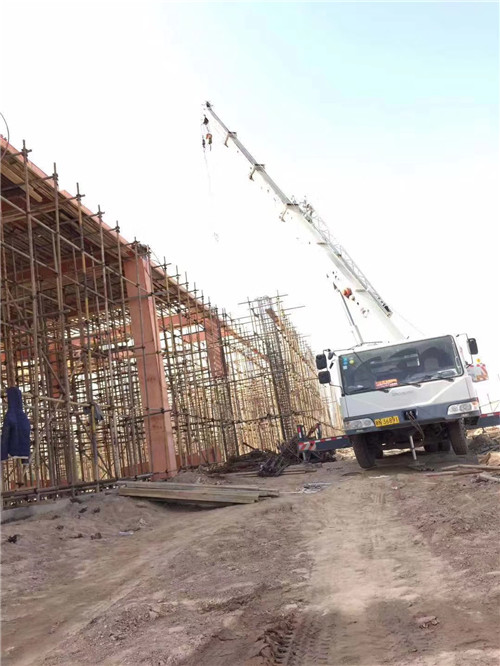 上林县吊车作业的安全注意事项有哪些？